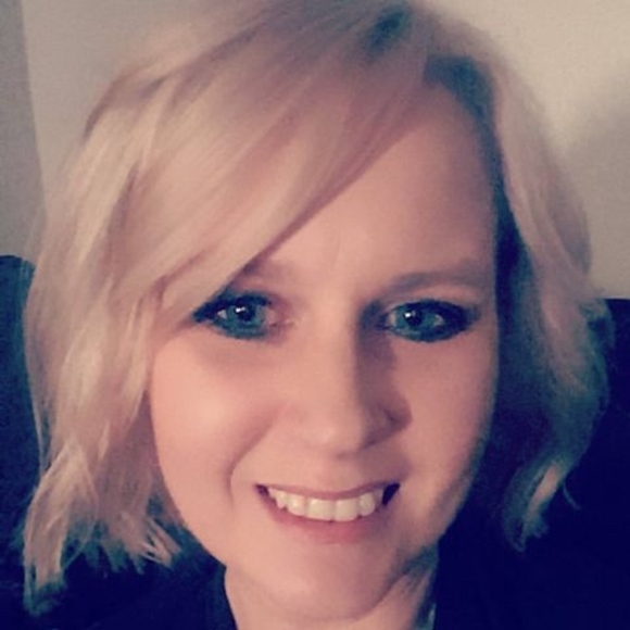 Meet your Posher, Cara - Picture 1 of 1